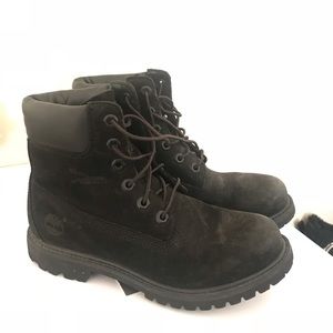 Black Timberlands